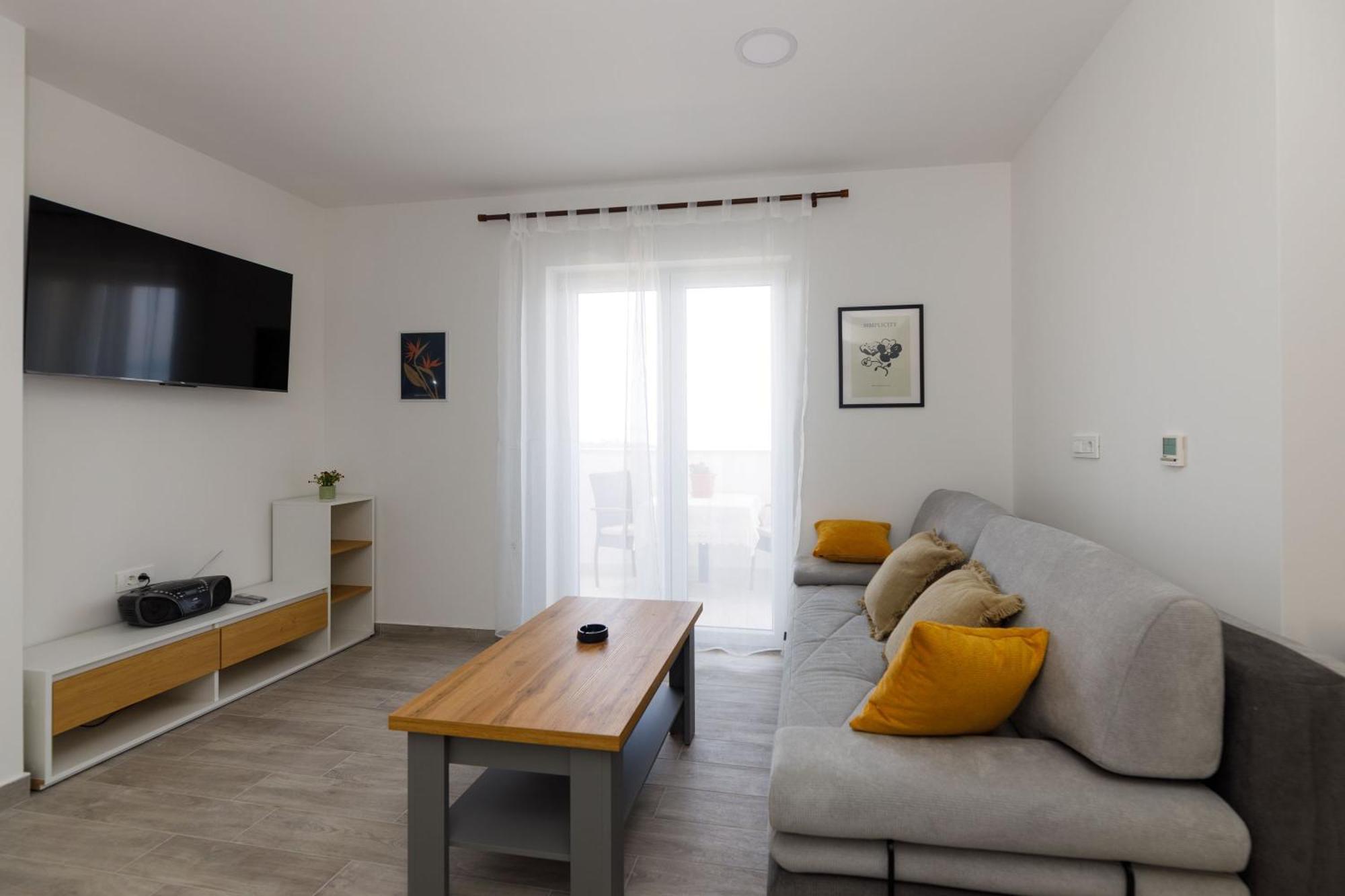 Apartman Maro Appartement Makarska Buitenkant foto