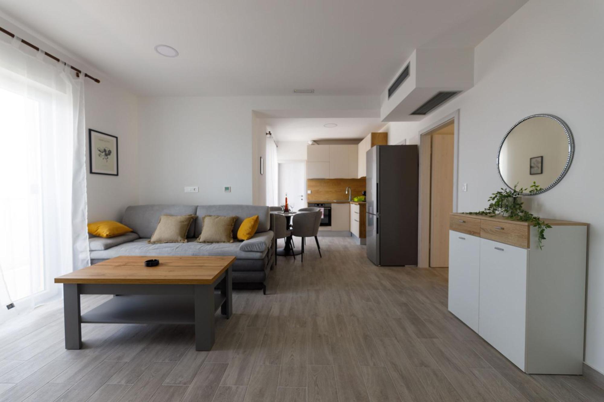 Apartman Maro Appartement Makarska Buitenkant foto