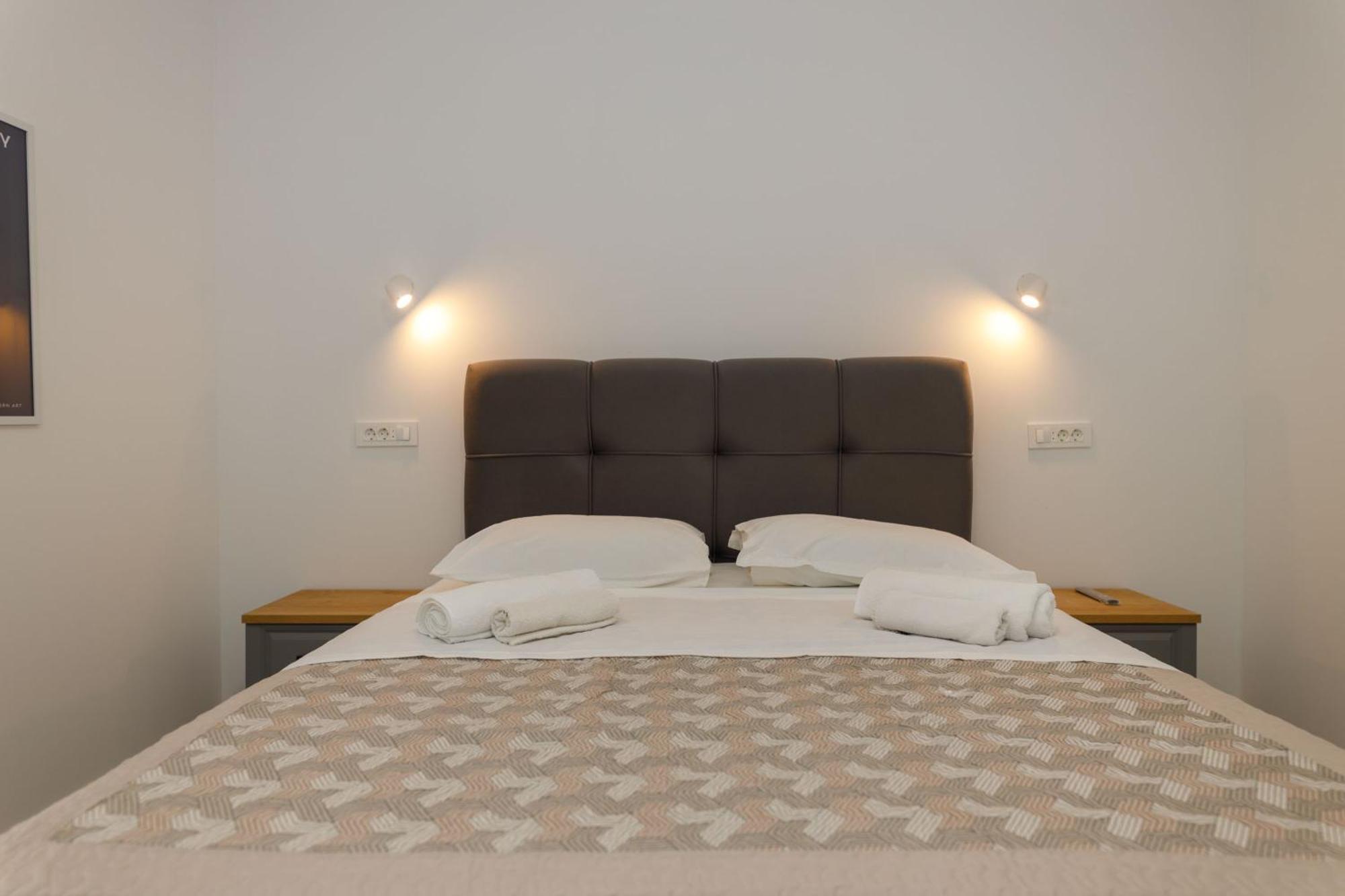Apartman Maro Appartement Makarska Buitenkant foto