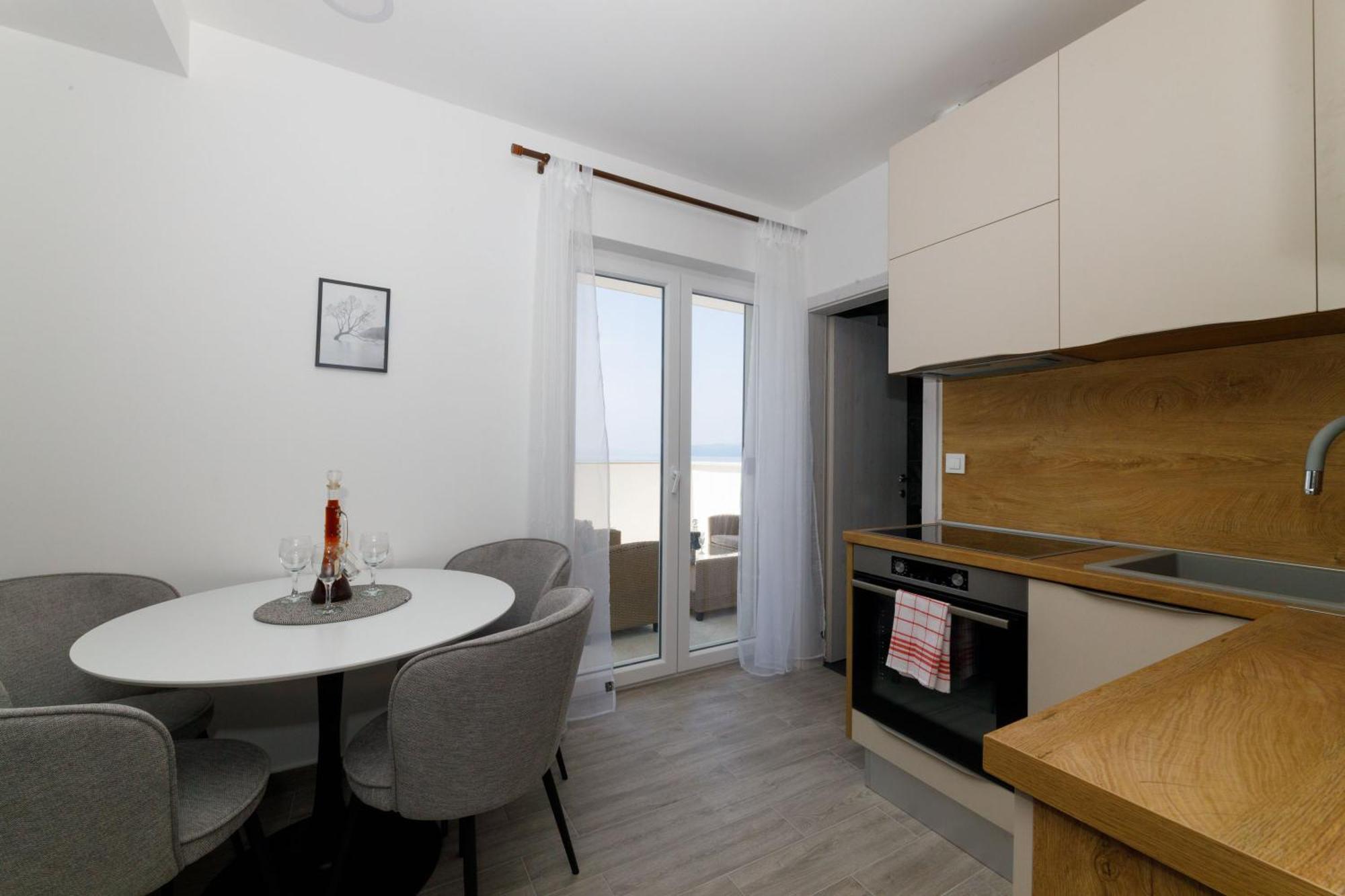 Apartman Maro Appartement Makarska Buitenkant foto